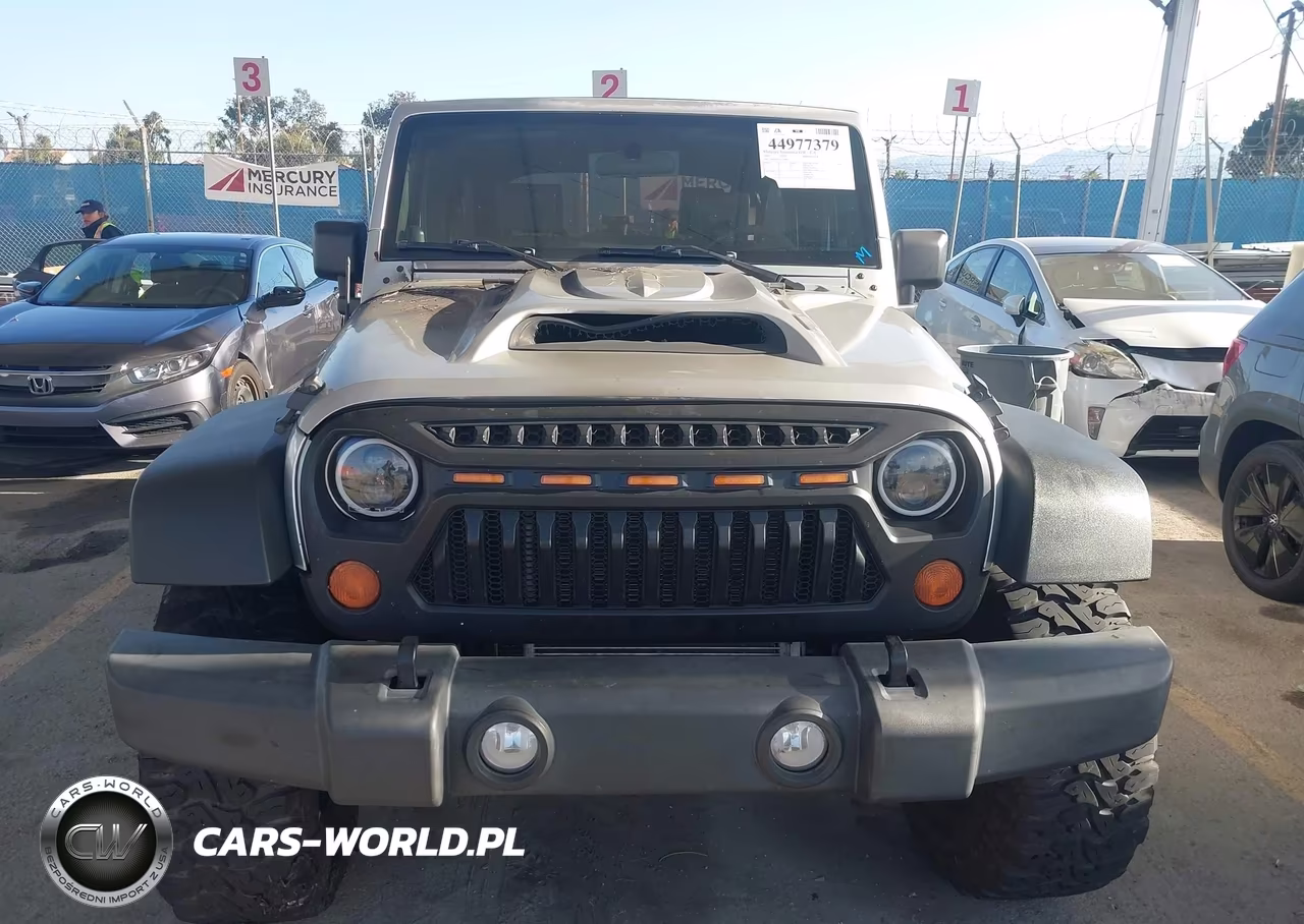2007 Jeep Wrangler Unlimited X VIN:1J4GB39117L139840 - 12