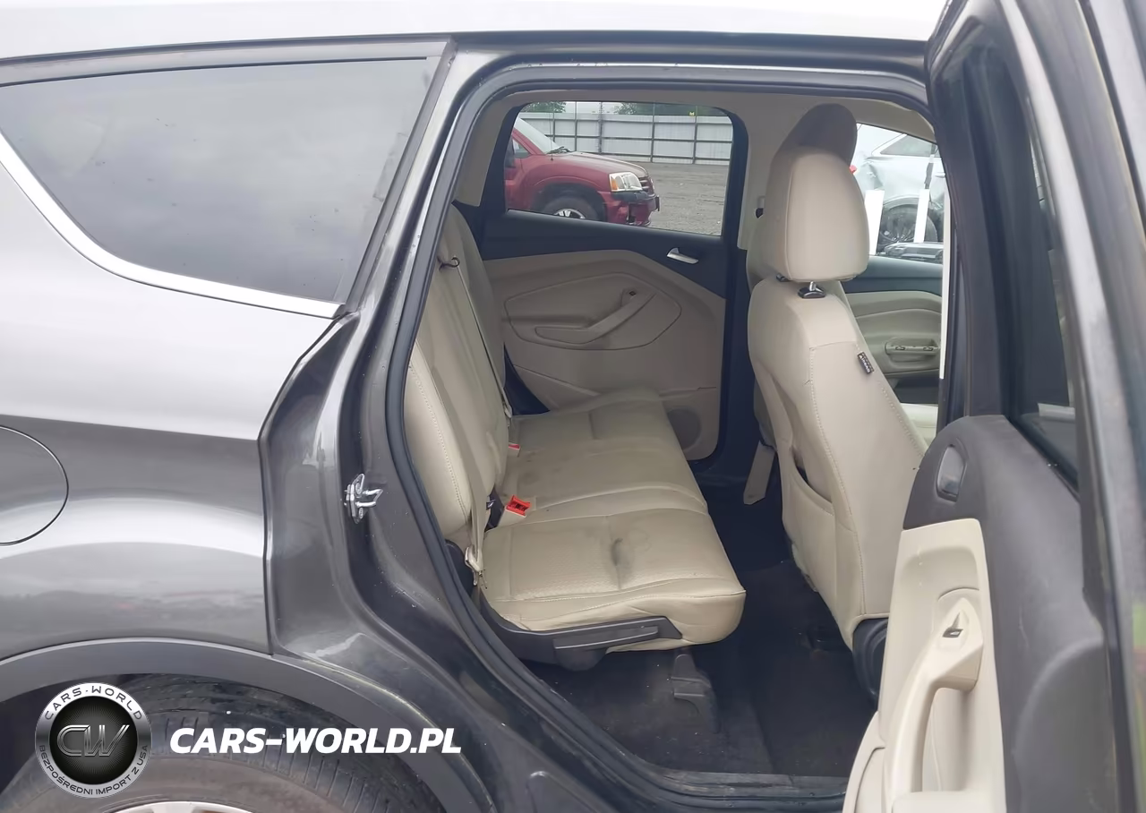 2017 Ford Escape Se VIN:1FMCU9G9XHUD45675 - 8