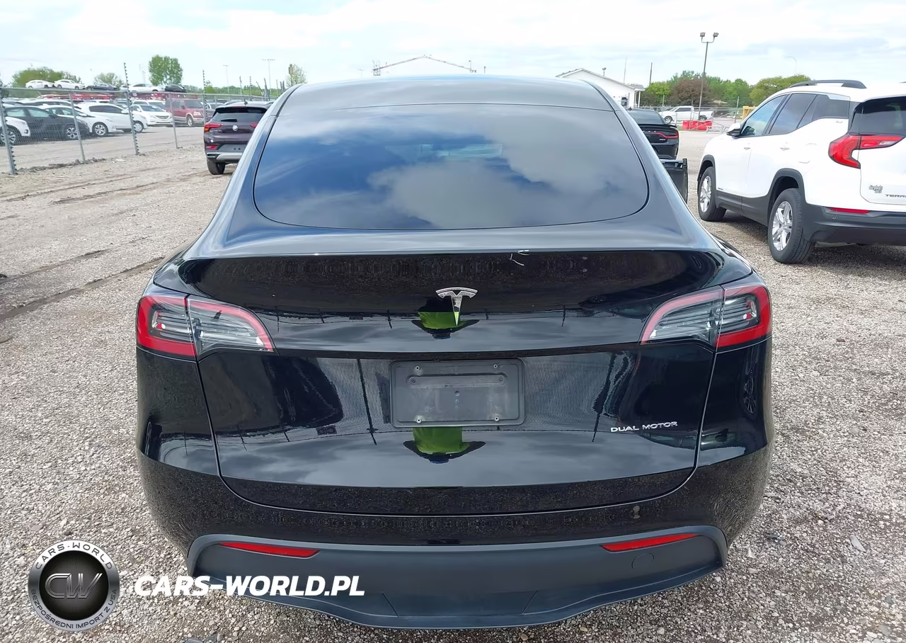 2023 Tesla Model Y Awd-Long Range Dual Motor All-Wheel Drive VIN:7SAYGDEE5PA024798 - 16