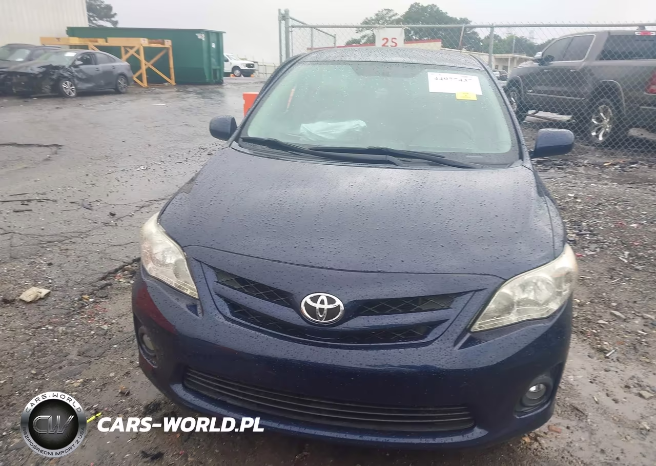2011 Toyota Corolla Le VIN:2T1BU4EE9BC678974 - 12