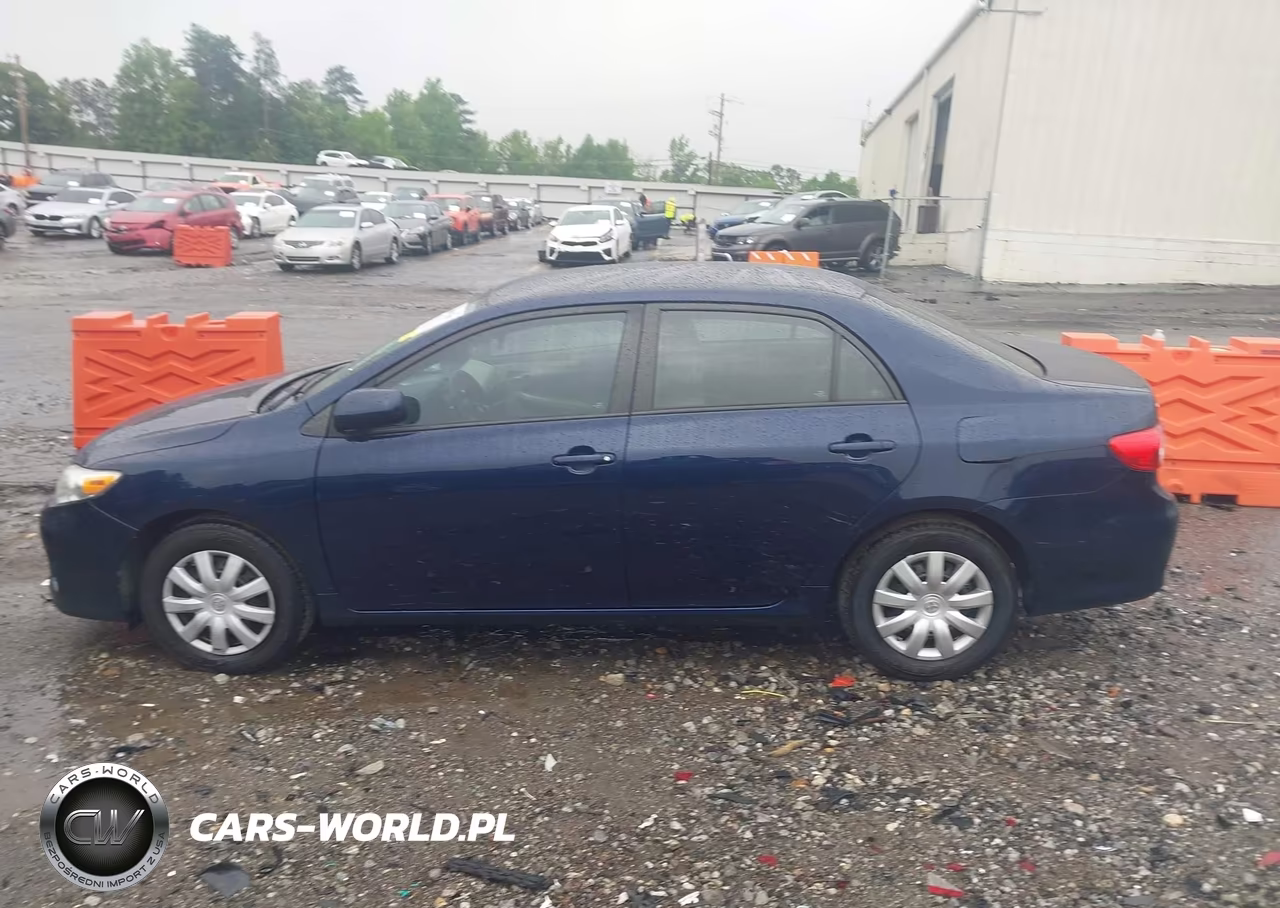 2011 Toyota Corolla Le VIN:2T1BU4EE9BC678974 - 14