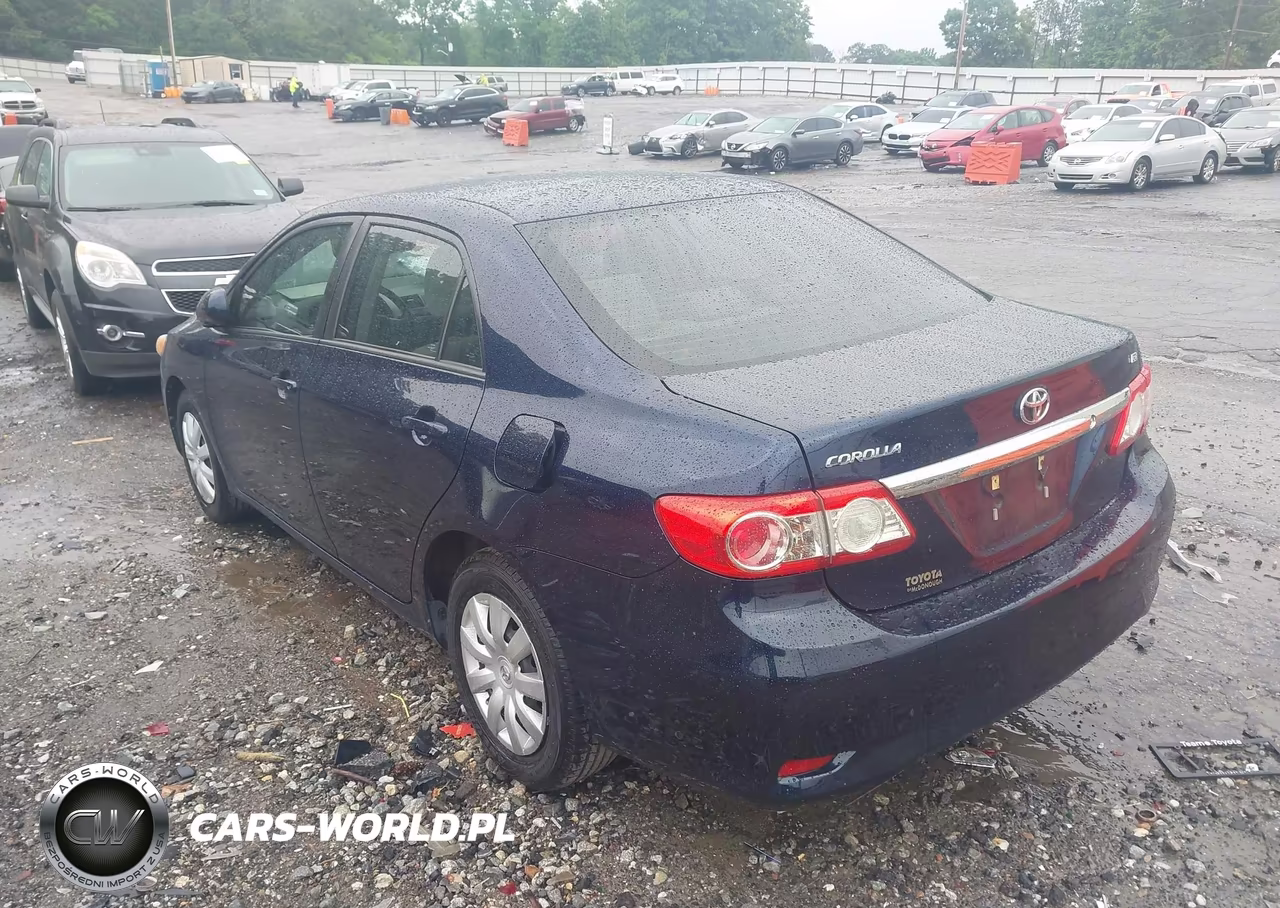 2011 Toyota Corolla Le VIN:2T1BU4EE9BC678974 - 3