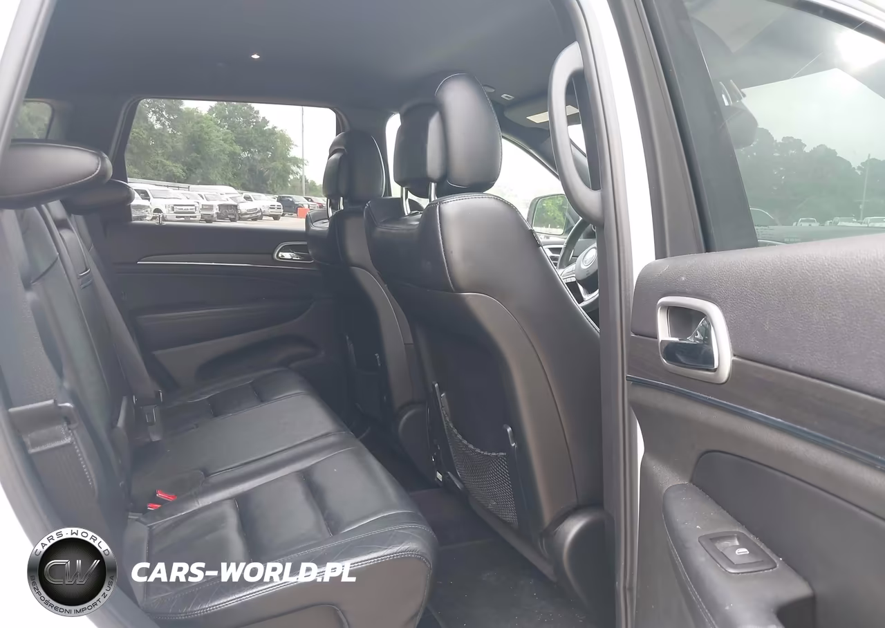 2018 Jeep Grand Cherokee Limited 4X2 VIN:1C4RJEBG5JC204742 - 8
