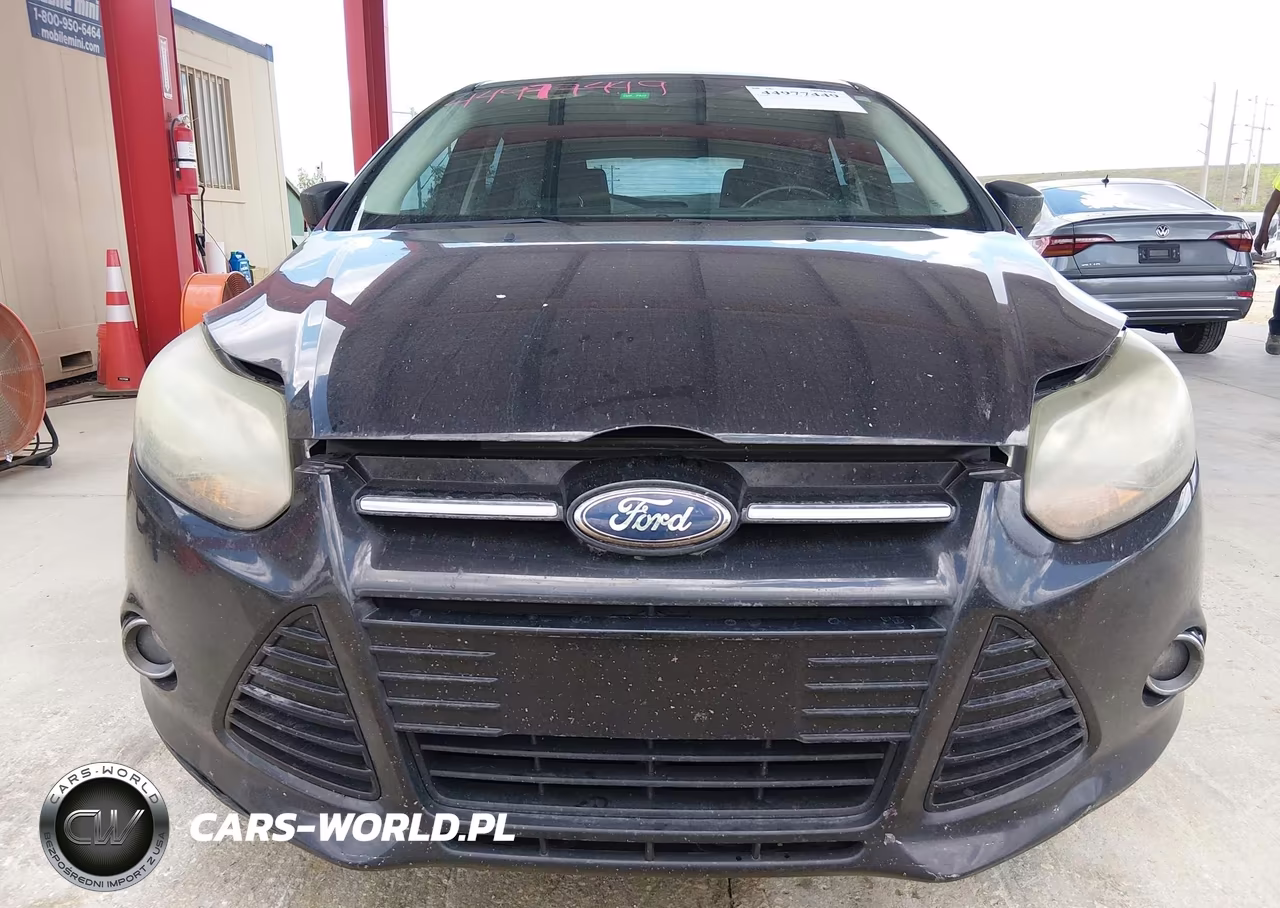 2012 Ford Focus Titanium VIN:1FAHP3N20CL293109 - 6