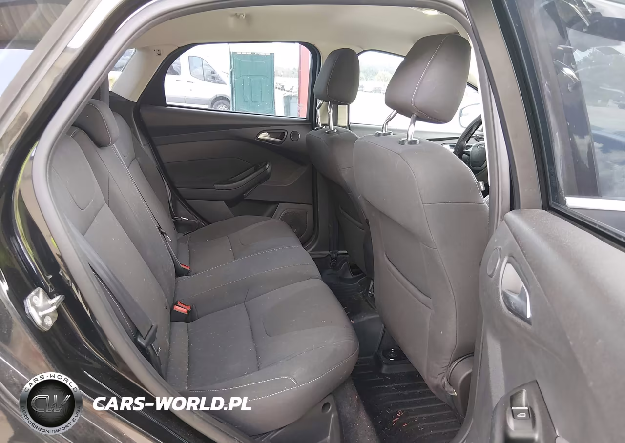 2012 Ford Focus Titanium VIN:1FAHP3N20CL293109 - 8