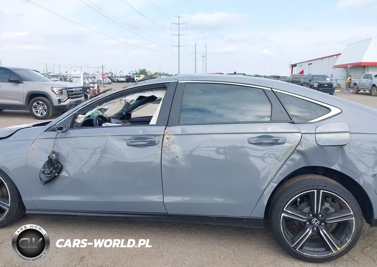 2025 Honda Accord Hybrid Sport VIN:1HGCY2F52SA061711 - 14