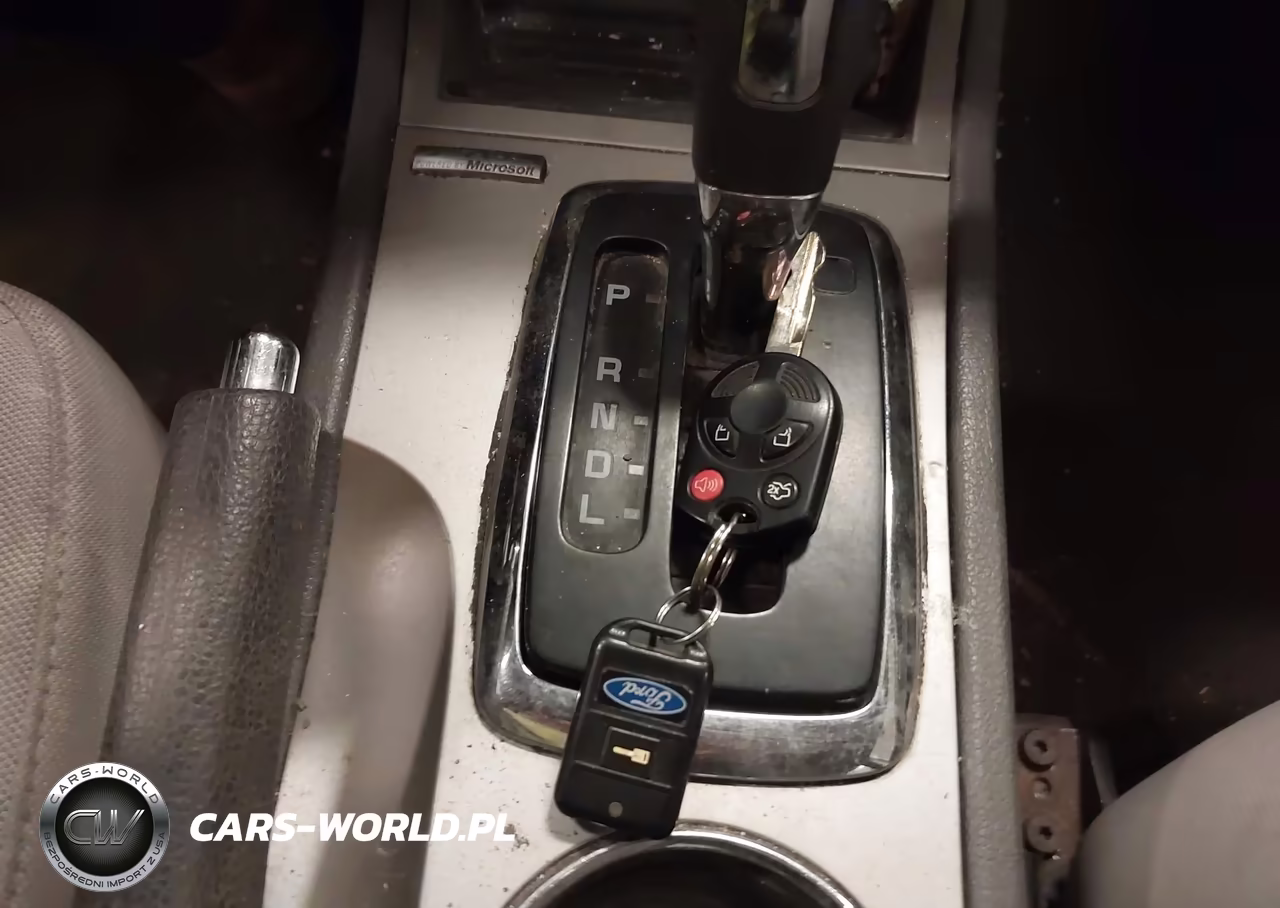 2010 Ford Fusion Se VIN:3FAHP0HA0AR167848 - 11