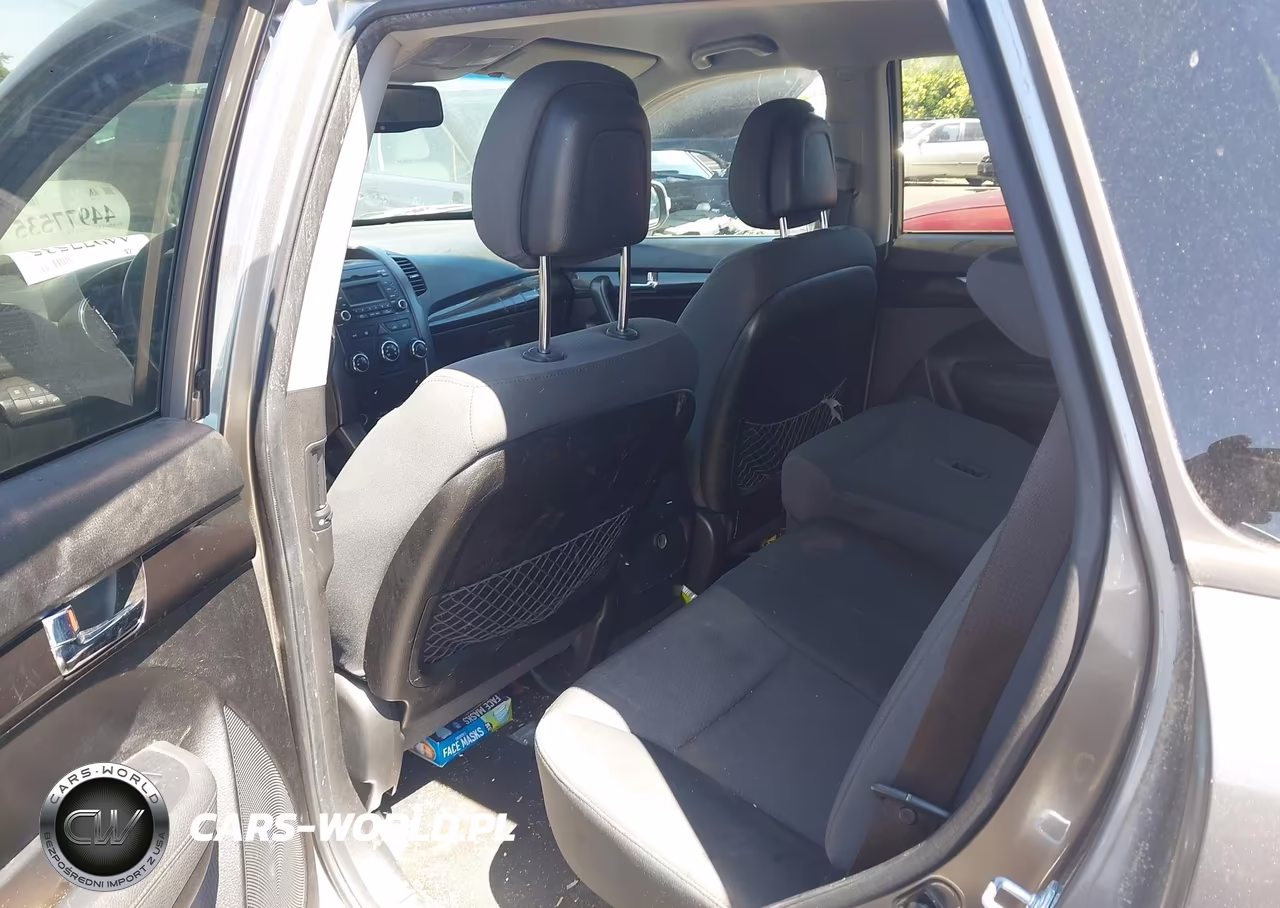 2012 Kia Sorento Lx VIN:5XYKT3A61CG192757 - 8