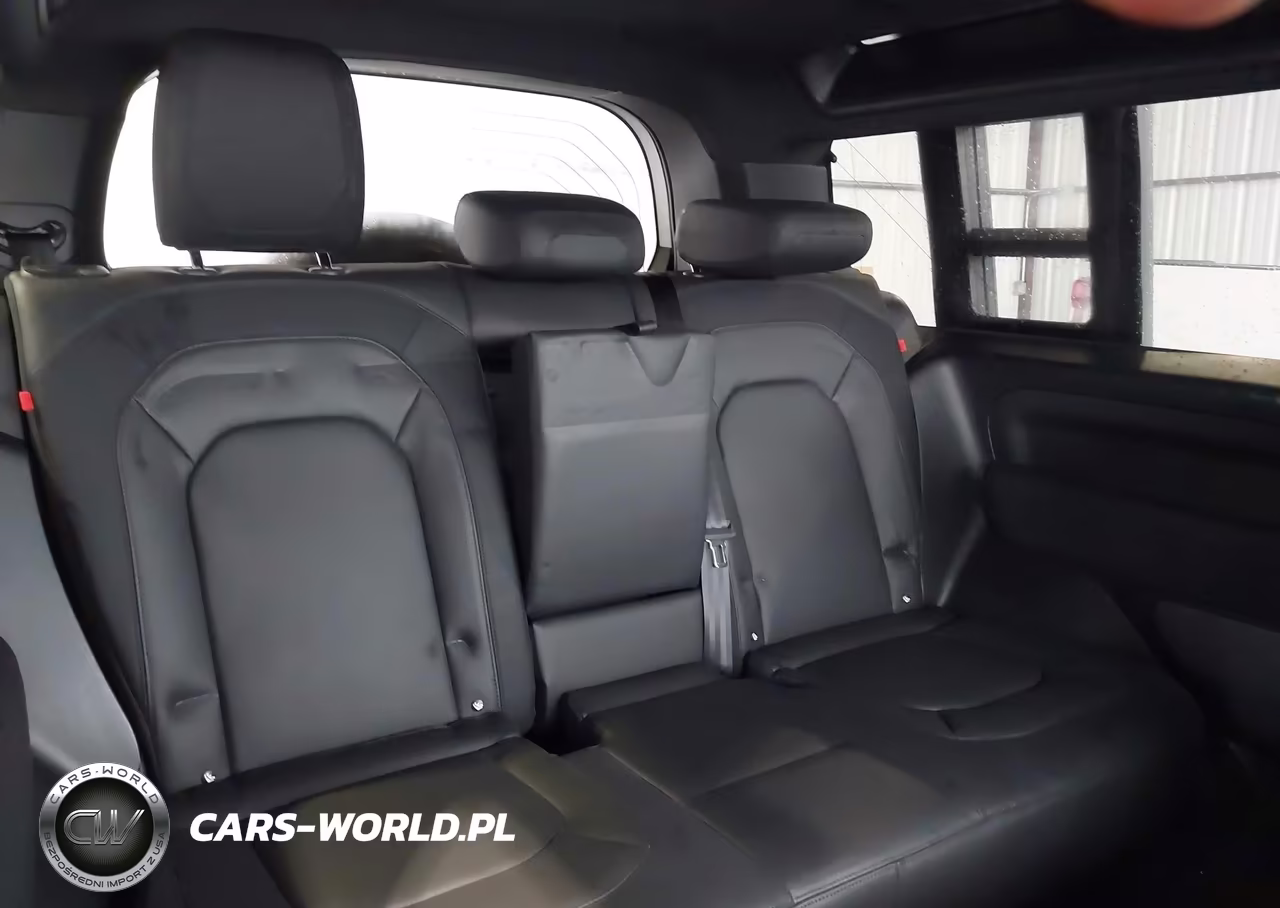 2023 Land Rover Defender 90 X-Dynamic Se VIN:SALE26EU0P2129135 - 8