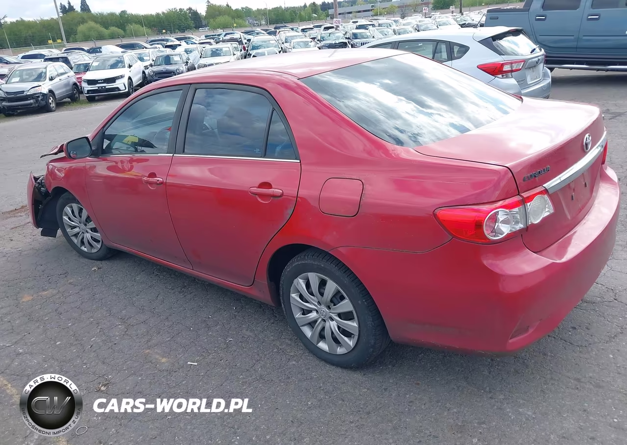 2013 Toyota Corolla Le VIN:2T1BU4EE9DC096702 - 3