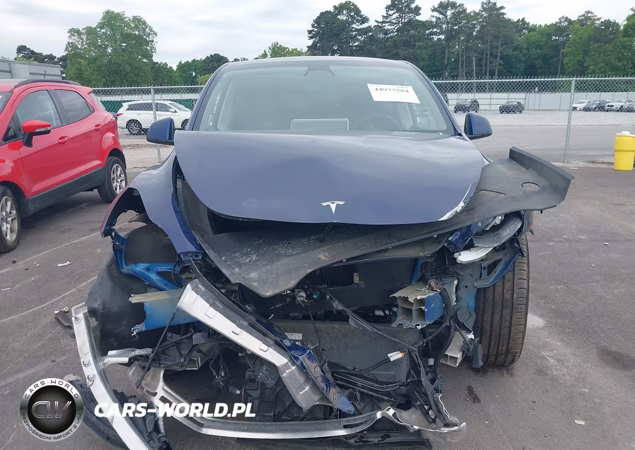 2021 Tesla Model Y Long Range Dual Motor All-Wheel Drive VIN:5YJYGDEE0MF066789 - 14