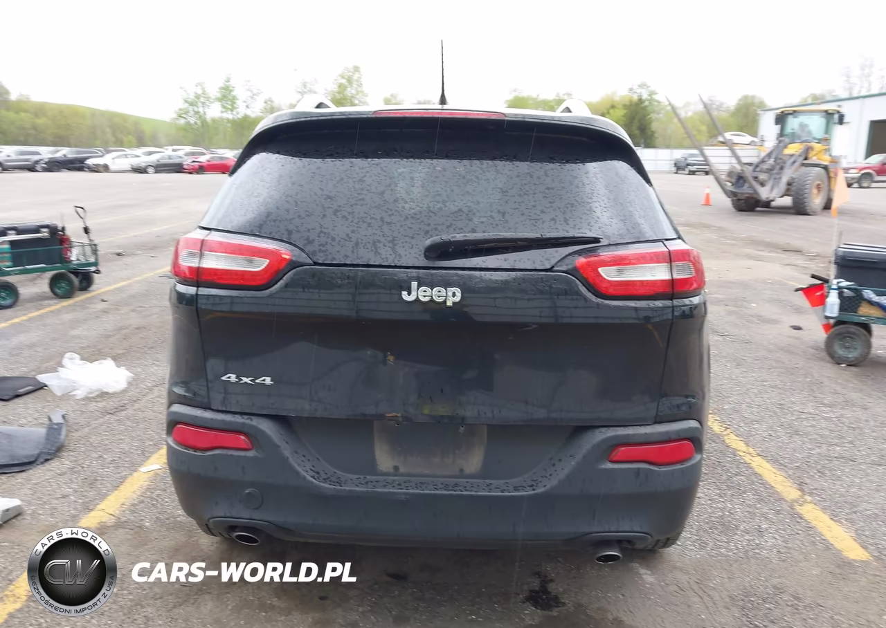 2014 Jeep Cherokee Latitude VIN:1C4PJMCS6EW252033 - 16