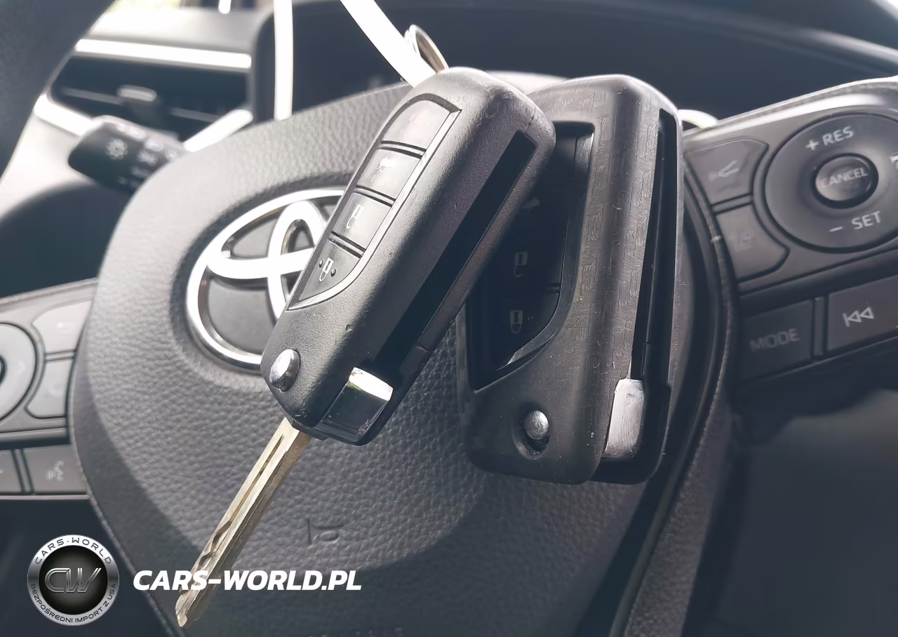 2022 Toyota Corolla Le VIN:JTDEPMAE1NJ221806 - 11