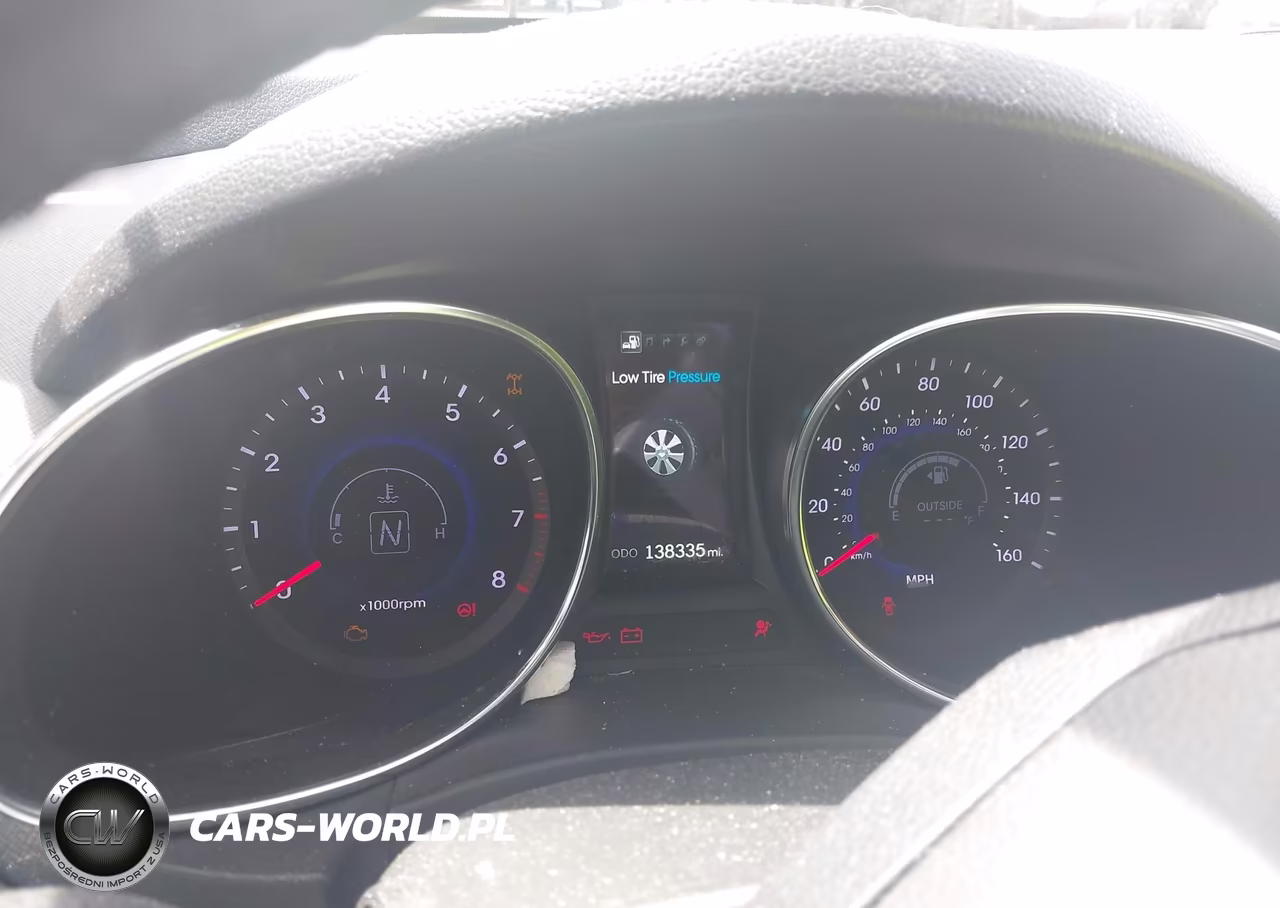 2014 Hyundai Santa Fe Sport 2.0L Turbo VIN:5XYZUDLA4EG207872 - 7