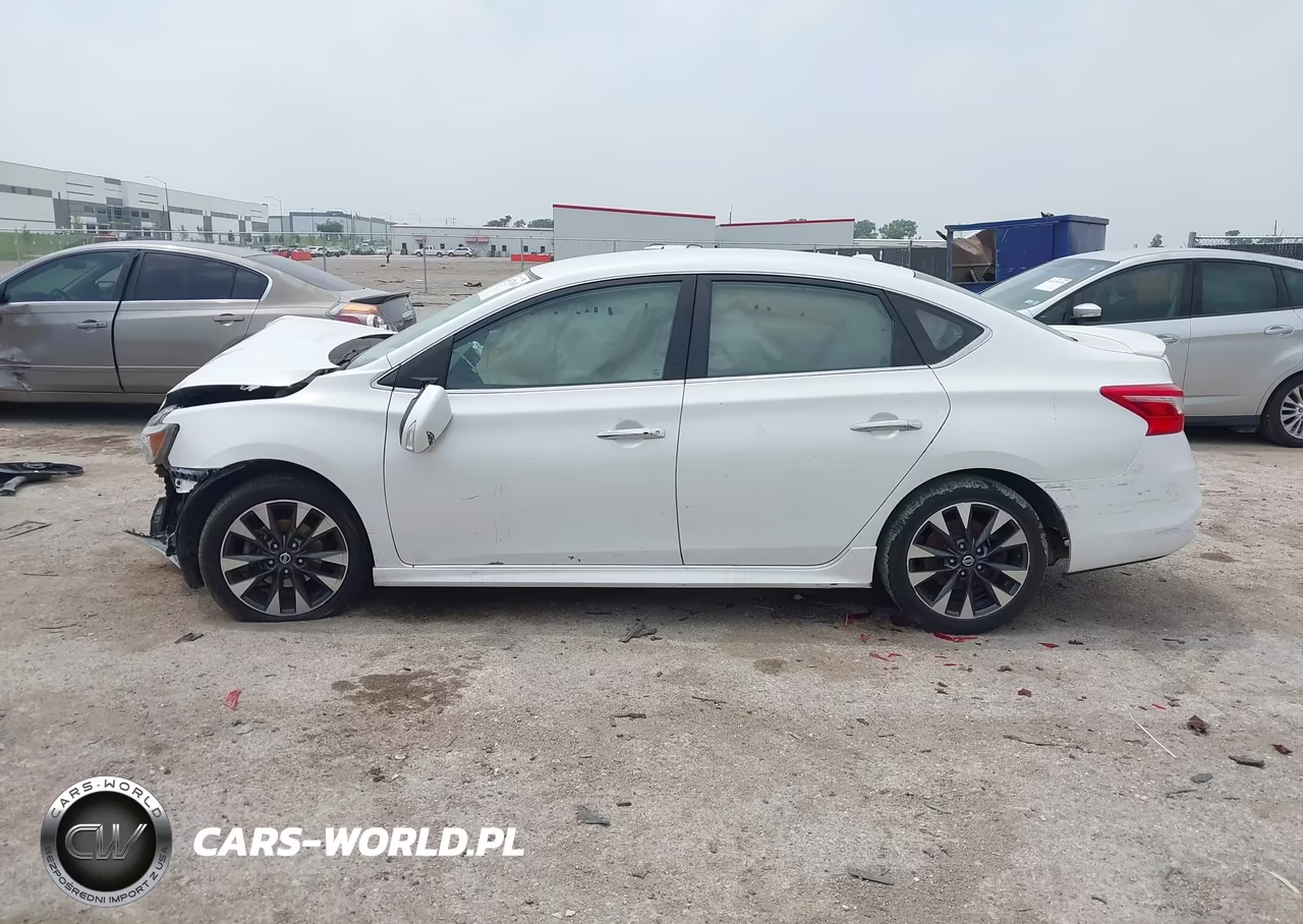 2018 Nissan Sentra Sr VIN:3N1AB7APXJY266204 - 14