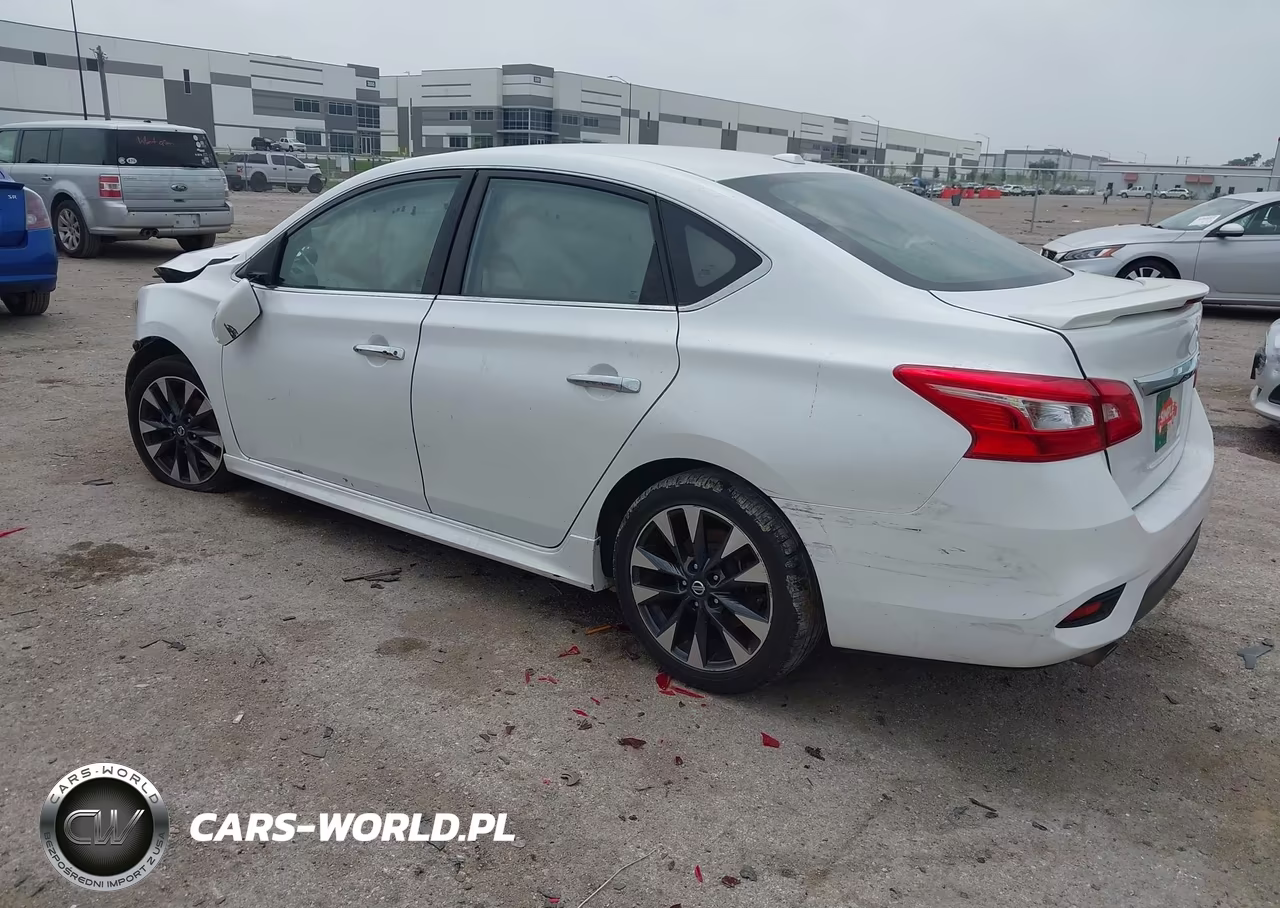2018 Nissan Sentra Sr VIN:3N1AB7APXJY266204 - 3