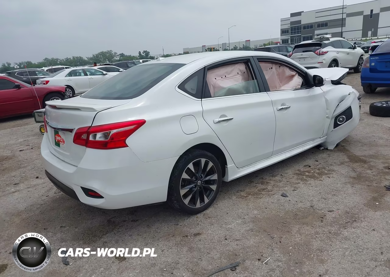 2018 Nissan Sentra Sr VIN:3N1AB7APXJY266204 - 4