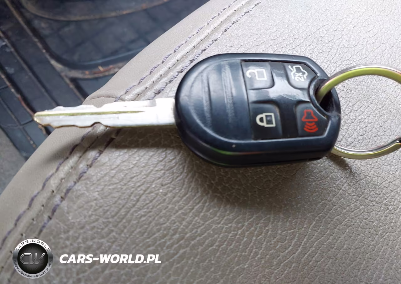 2011 Ford Fusion Hybrid VIN:3FADP0L30BR116004 - 11