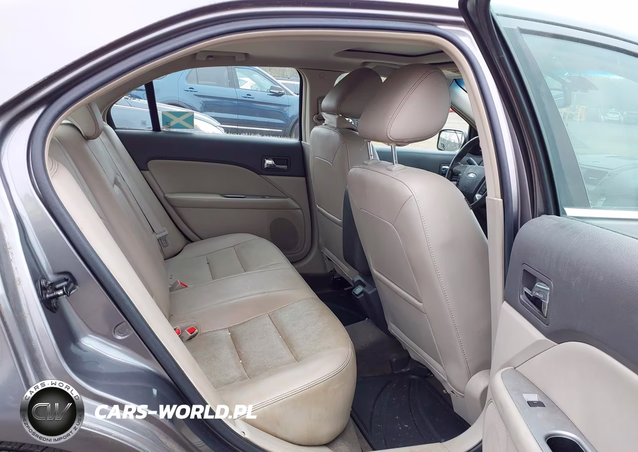 2011 Ford Fusion Hybrid VIN:3FADP0L30BR116004 - 8