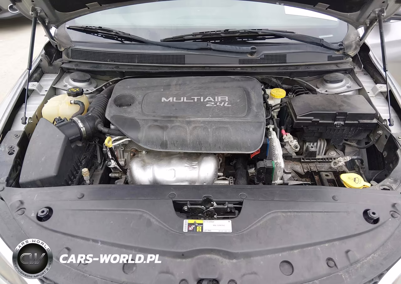 2015 Chrysler 200 Limited VIN:1C3CCCAB9FN655800 - 10