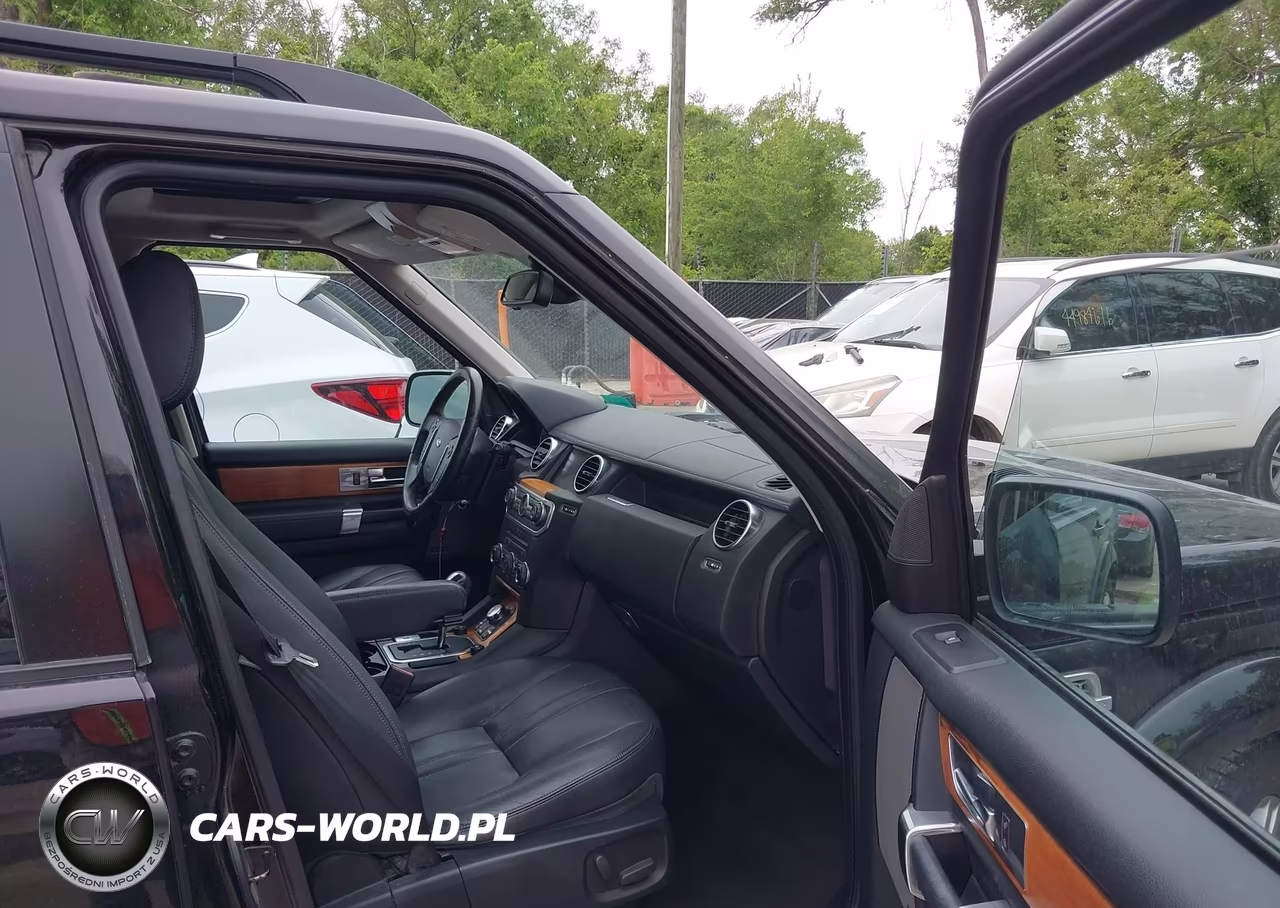 2011 Land Rover Lr4 VIN:SALAG2D44BA559811 - 5