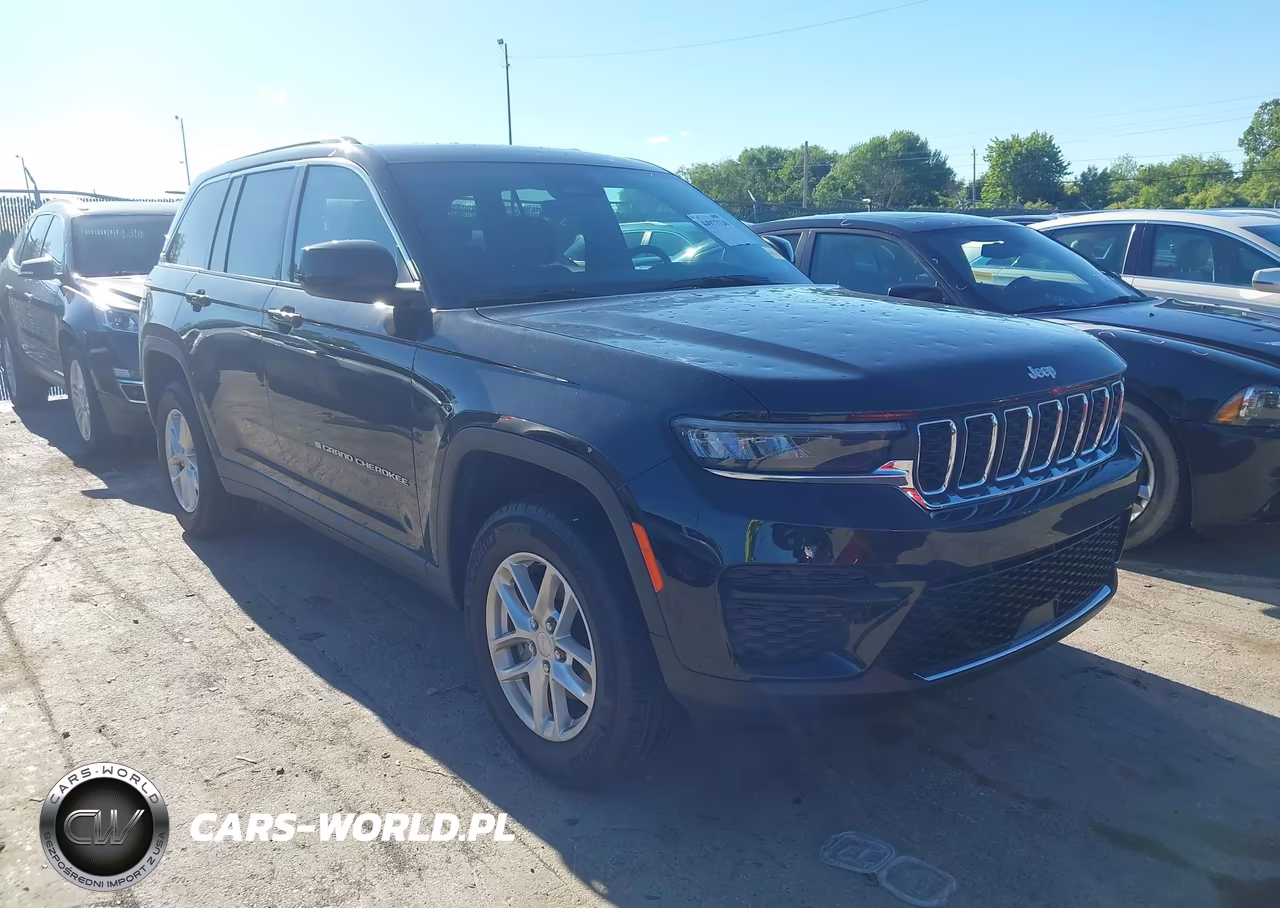 2025 Jeep Grand Cherokee Laredo X 4X4 – zdjęcie 1 z 16