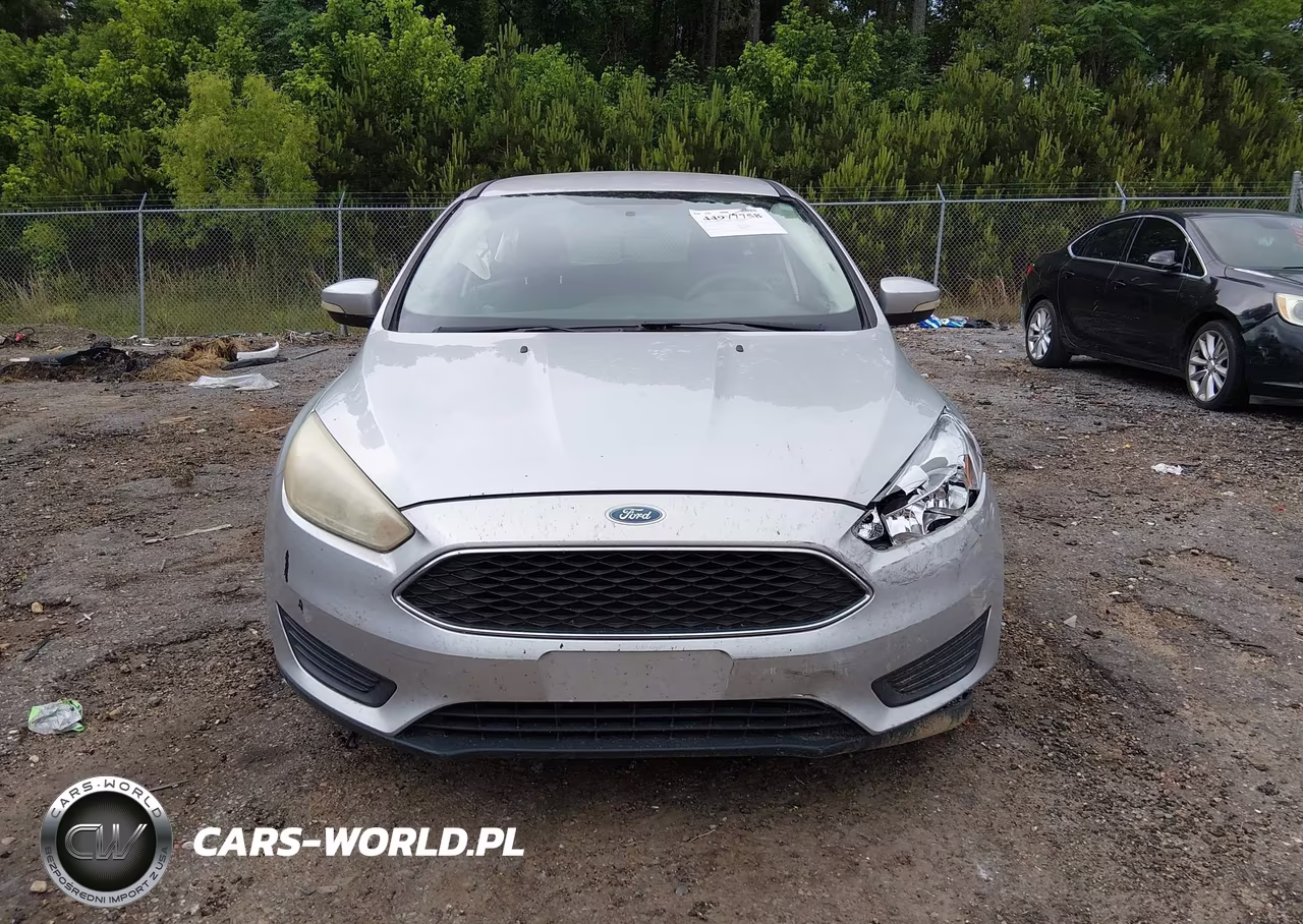 2017 Ford Focus Se VIN:1FADP3K29HL225191 - 13