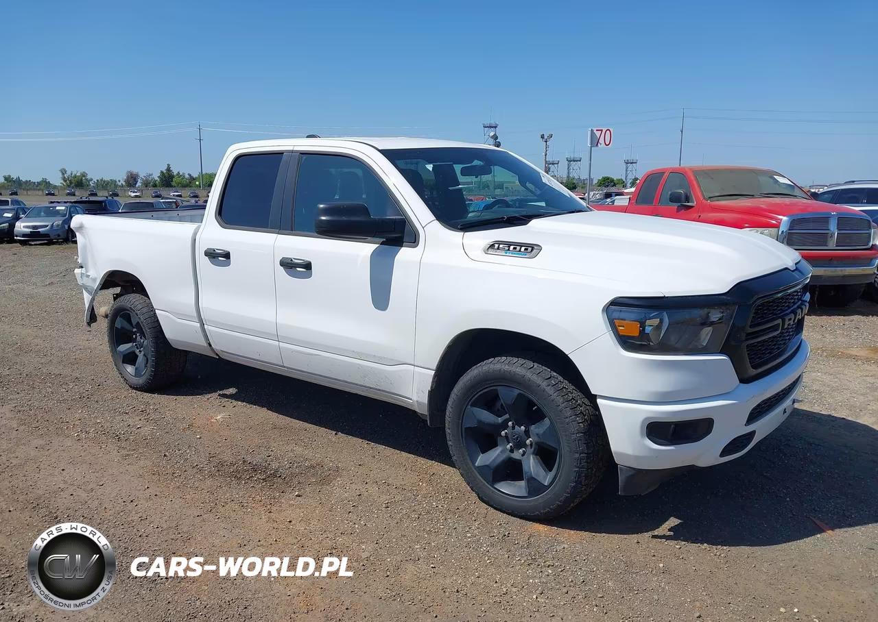 2024 Ram 1500 Tradesman 4X4 6'4 Box – zdjęcie 1 z 17