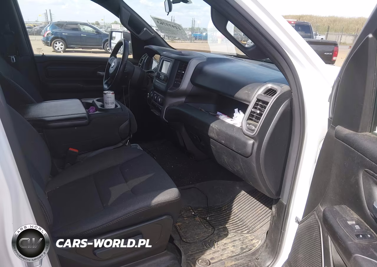 2024 Ram 1500 Tradesman 4X4 6'4 Box VIN:1C6SRFCT1RN198151 - 5