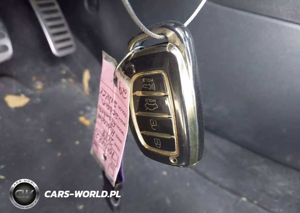2018 Hyundai Elantra Sport VIN:KMHD04LB7JU704482 - 11