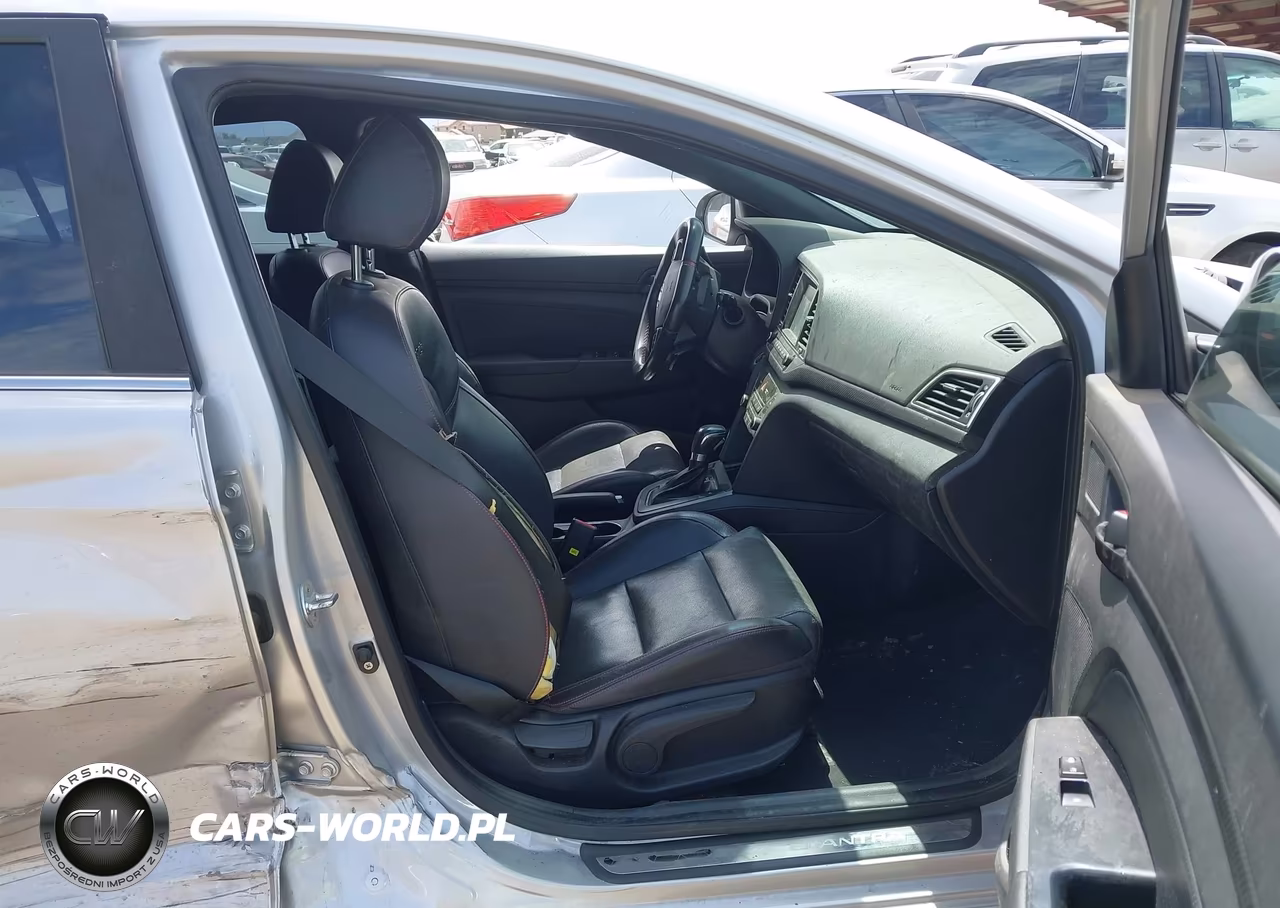 2018 Hyundai Elantra Sport VIN:KMHD04LB7JU704482 - 5