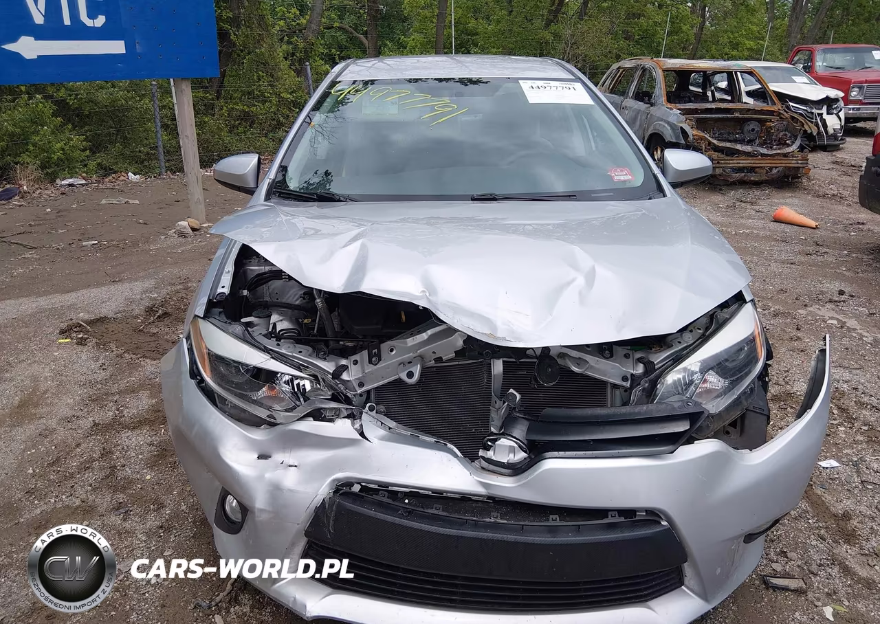 2014 Toyota Corolla Le Plus VIN:5YFBURHE2EP048288 - 12