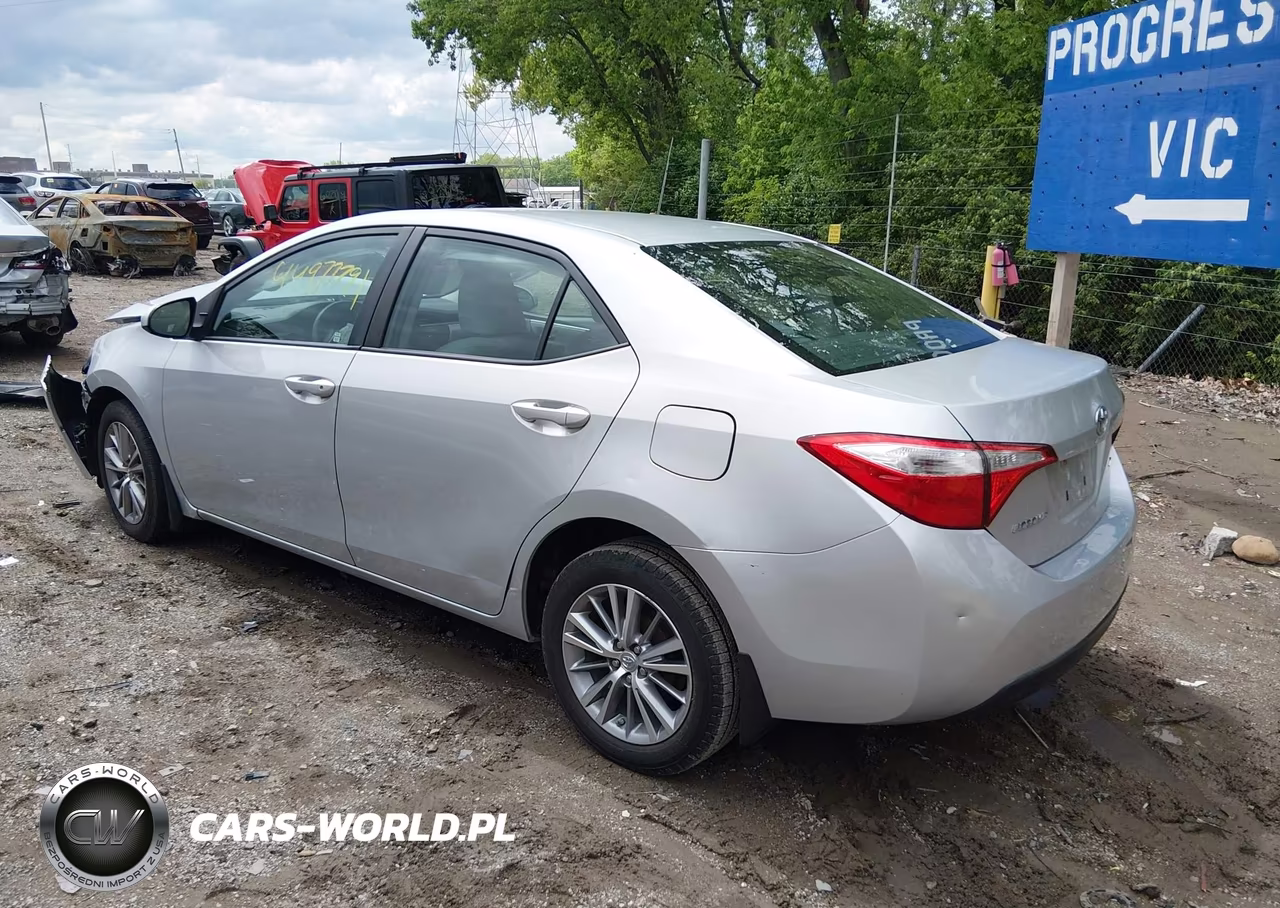 2014 Toyota Corolla Le Plus VIN:5YFBURHE2EP048288 - 3