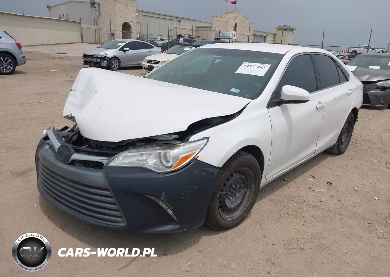 2015 Toyota Camry Le VIN:4T4BF1FKXFR502460 - 2
