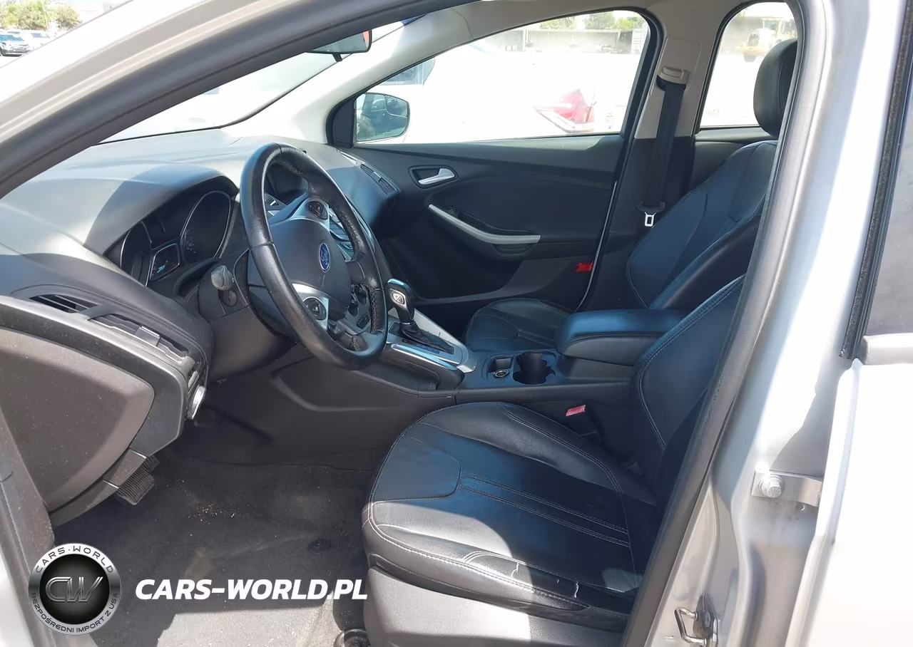 2013 Ford Focus Se VIN:1FADP3K22DL292337 - 5
