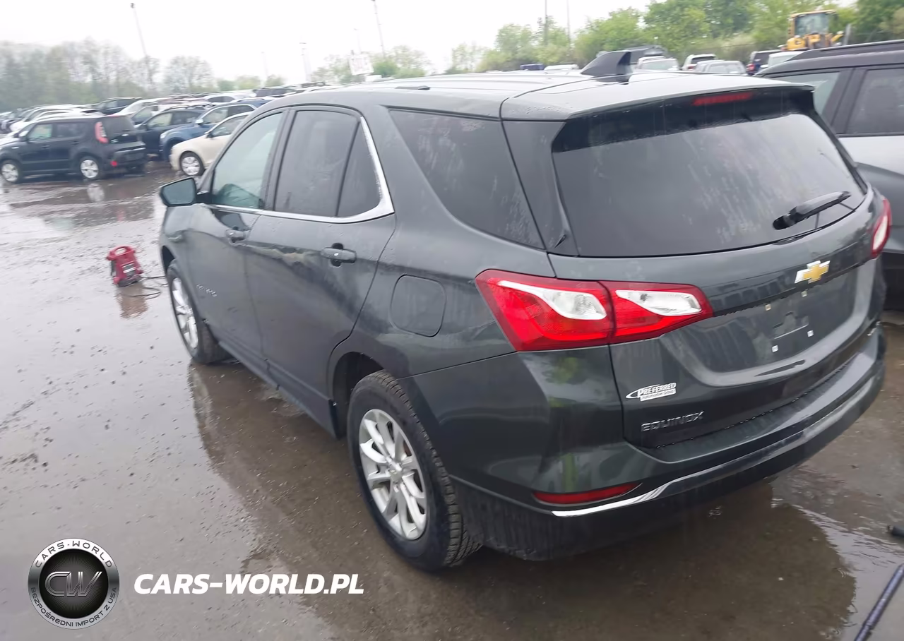 2019 Chevrolet Equinox Lt VIN:2GNAXUEV0K6270617 - 3