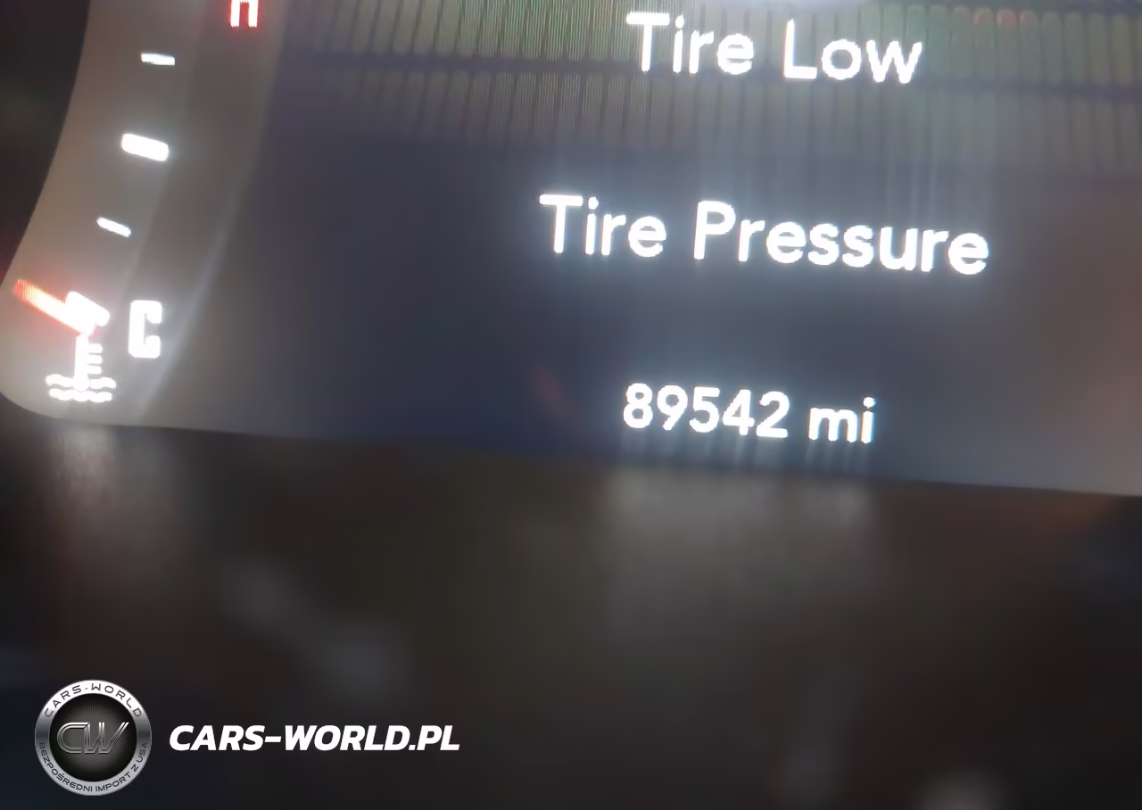 2016 Dodge Challenger Sxt VIN:2C3CDZAG9GH138325 - 15