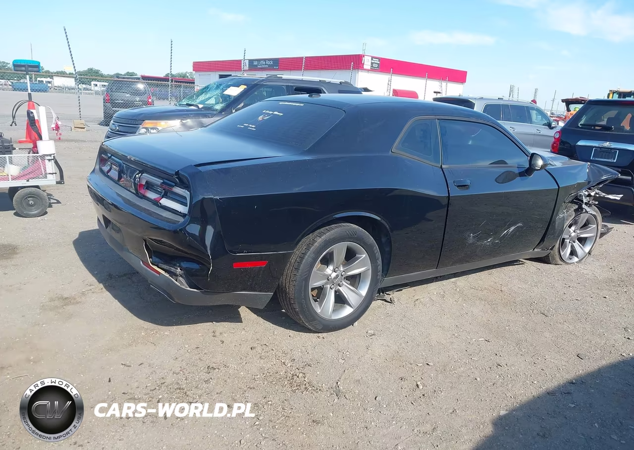 2016 Dodge Challenger Sxt VIN:2C3CDZAG9GH138325 - 4
