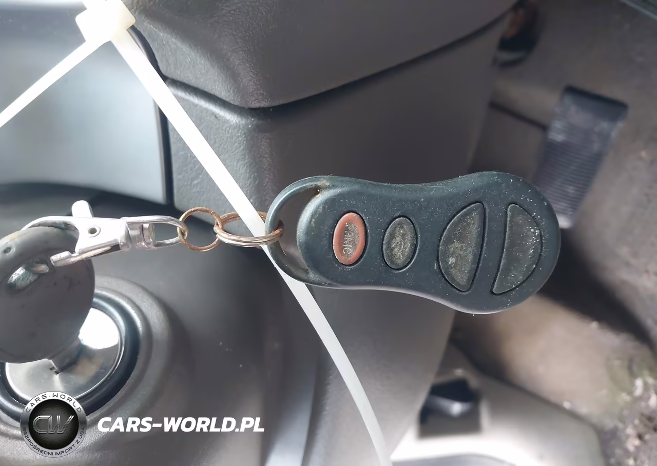 2006 Chrysler Sebring Touring VIN:1C3EL56RX6N140802 - 11