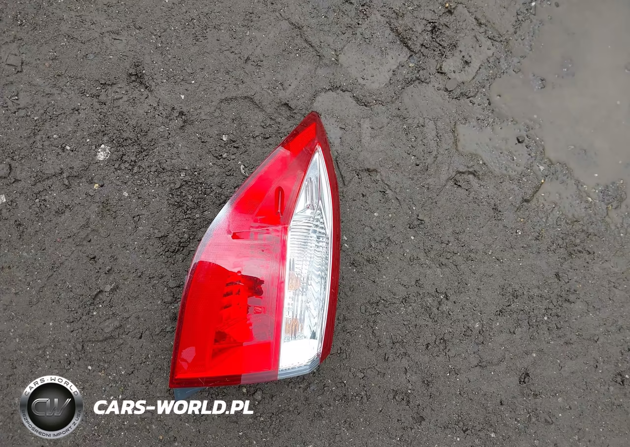 2015 Toyota Corolla L VIN:2T1BURHE3FC459748 - 12