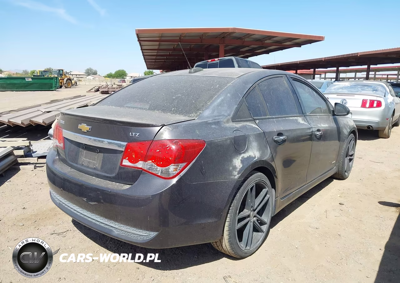 2015 Chevrolet Cruze Ltz VIN:1G1PG5SB6F7136762 - 4
