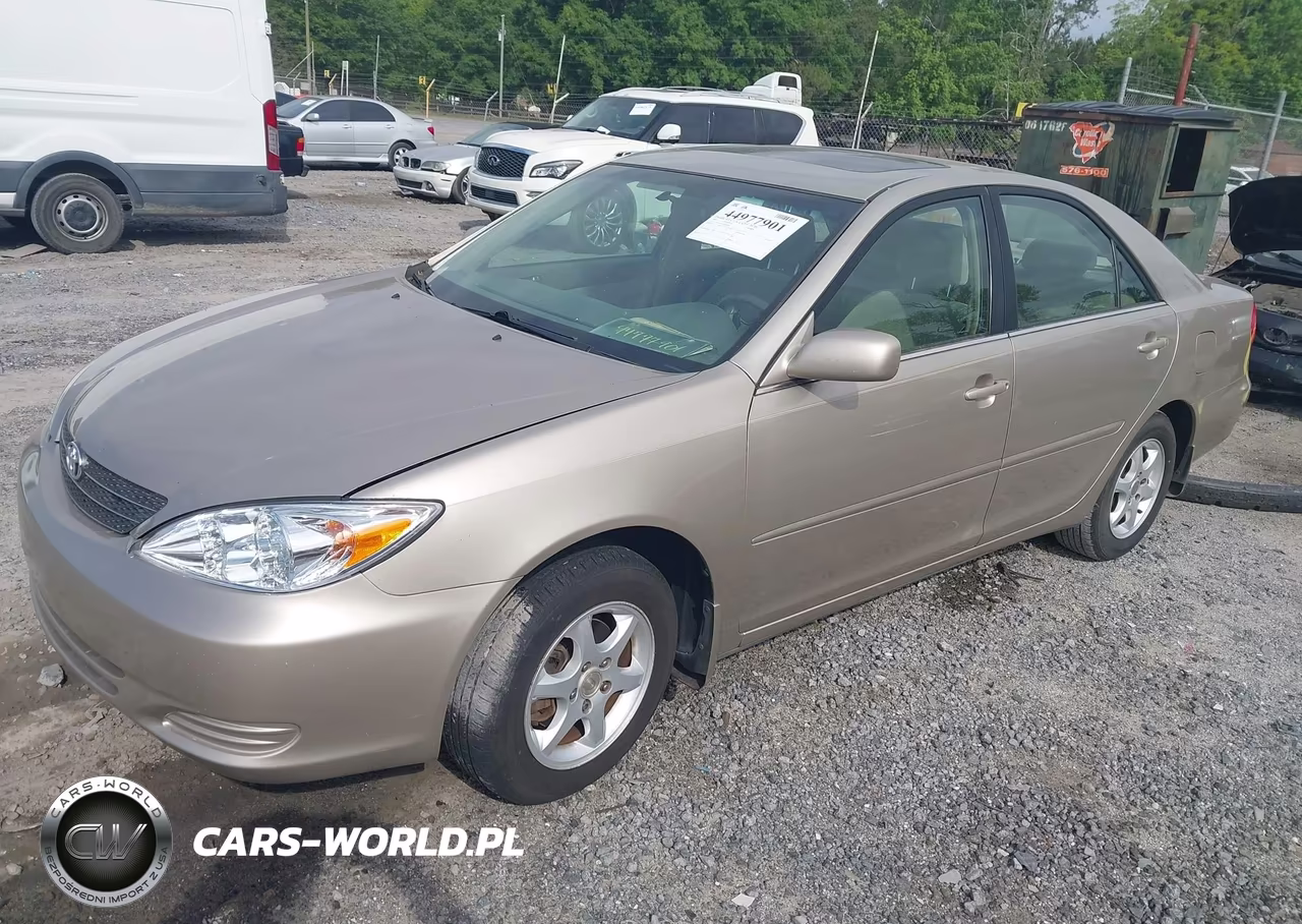 2002 Toyota Camry Le VIN:4T1BE32K22U638400 - 2