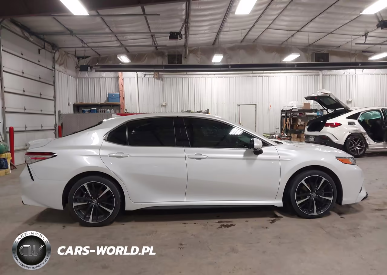 2020 Toyota Camry Xse VIN:4T1K61AK1LU870281 - 14