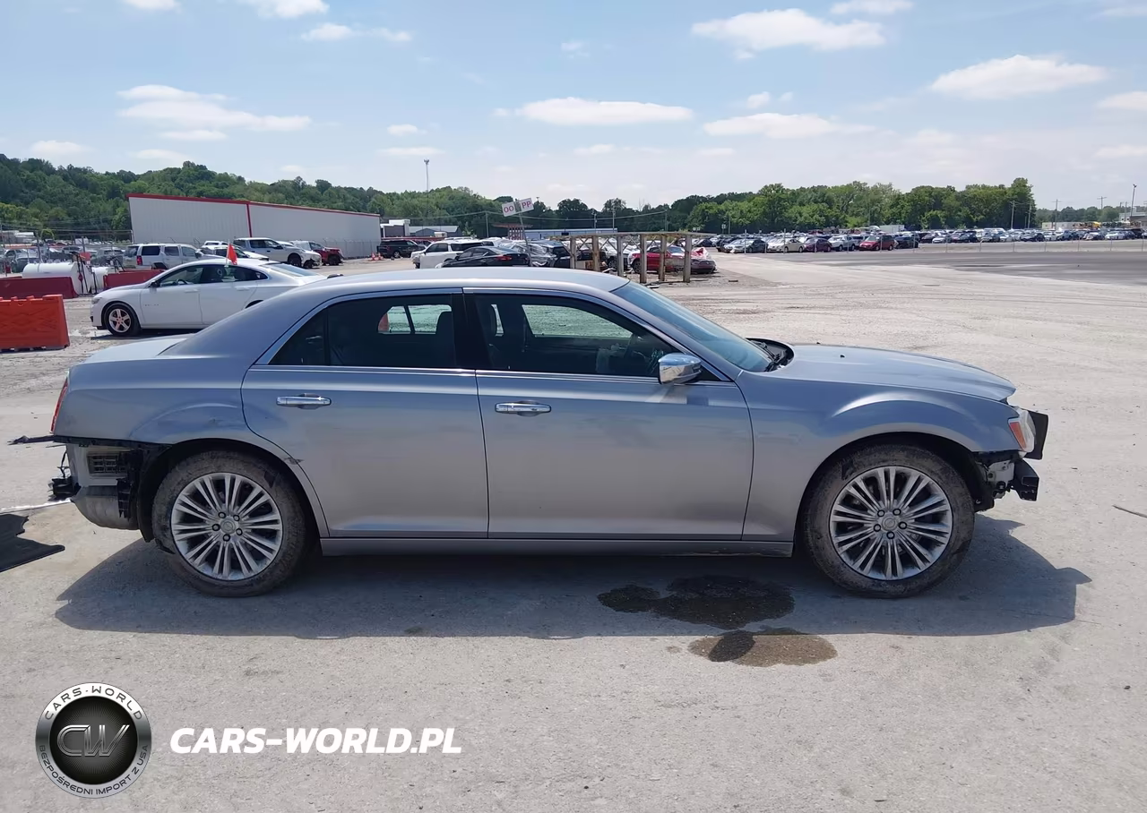 2014 Chrysler 300C Awd VIN:2C3CCAKG7EH253098 - 14