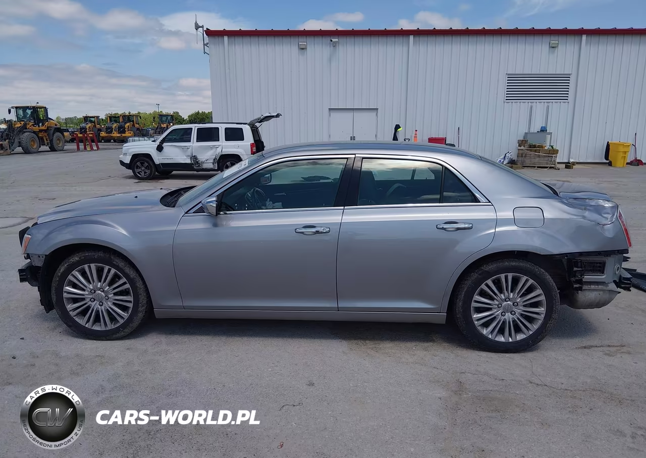 2014 Chrysler 300C Awd VIN:2C3CCAKG7EH253098 - 15