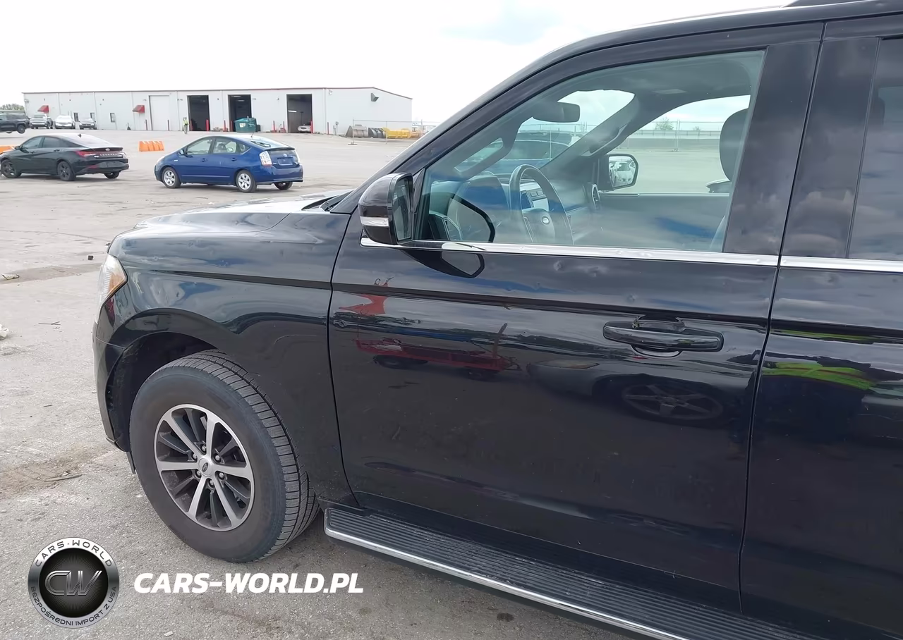 2019 Ford Expedition Max Xlt VIN:1FMJK1JT7KEA18090 - 17
