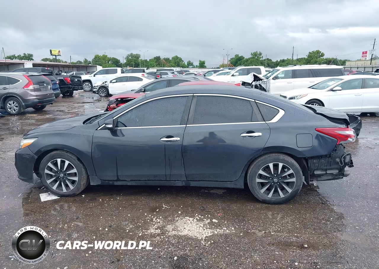 2018 Nissan Altima 2.5 VIN:1N4AL3AP5JC206705 - 14