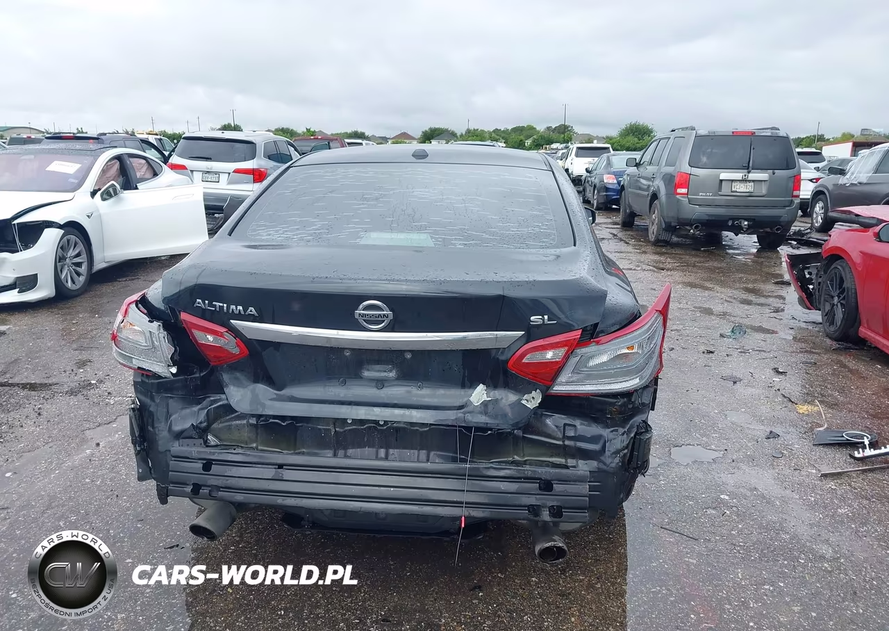 2018 Nissan Altima 2.5 VIN:1N4AL3AP5JC206705 - 16