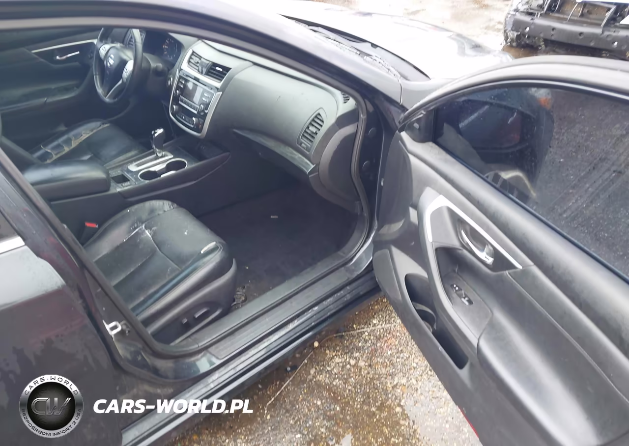 2018 Nissan Altima 2.5 VIN:1N4AL3AP5JC206705 - 5