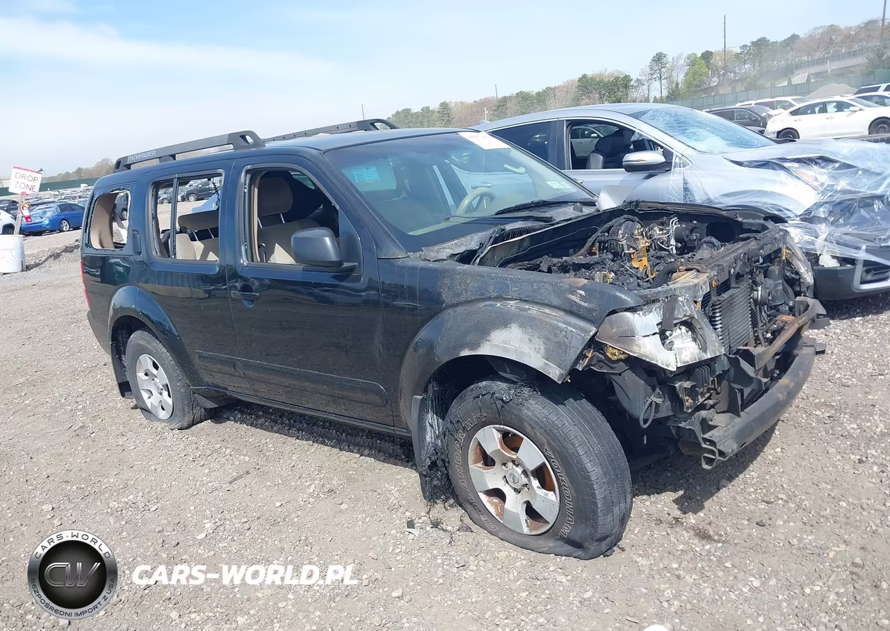 2005 Nissan Pathfinder Xe